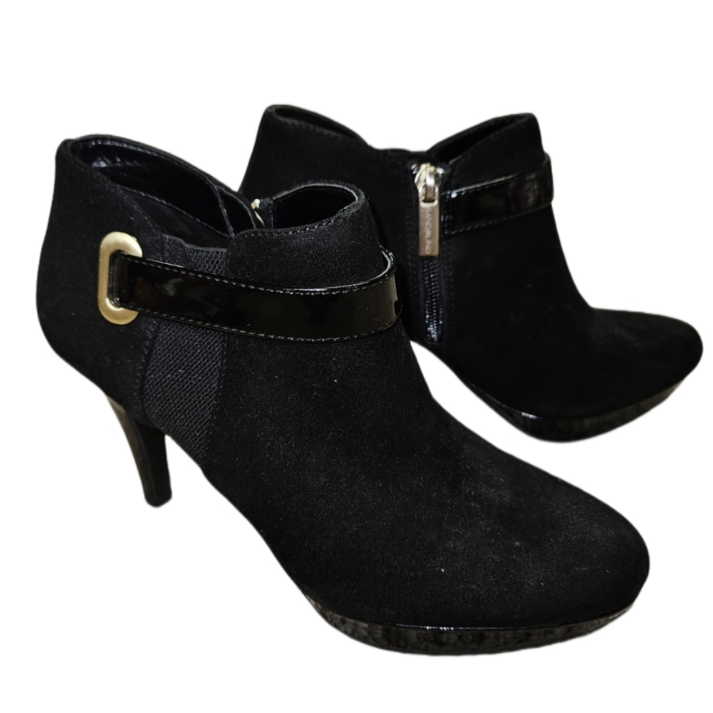 NWOT Heeled Fabric Women's Boots